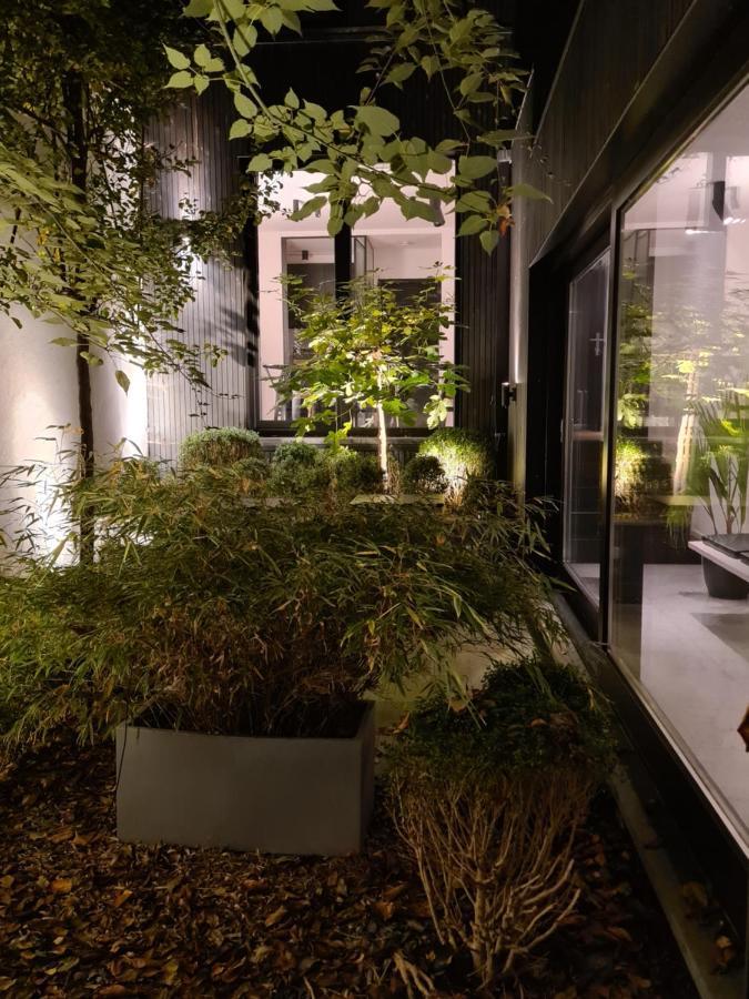 B&B A Cote Du Cinquantenaire Etterbeek Exterior foto